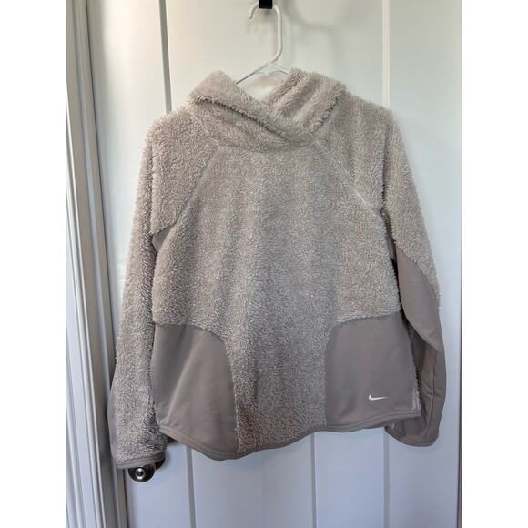 Nike Women's Sherpa Fleece Hooded Sweatshirt Pullover Training Cream Size Medium - Picture 2 of 13